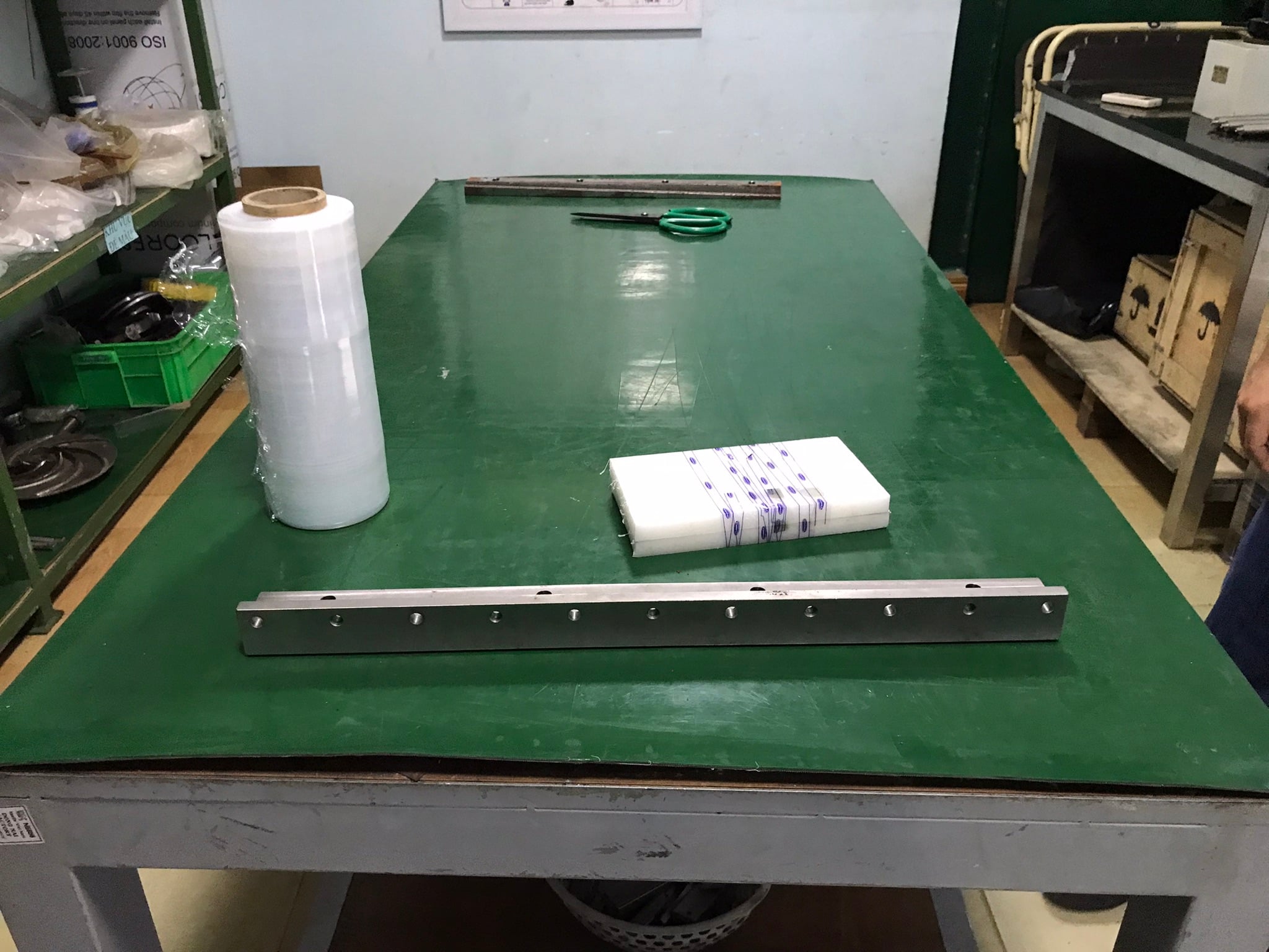 Work bench.JPEG